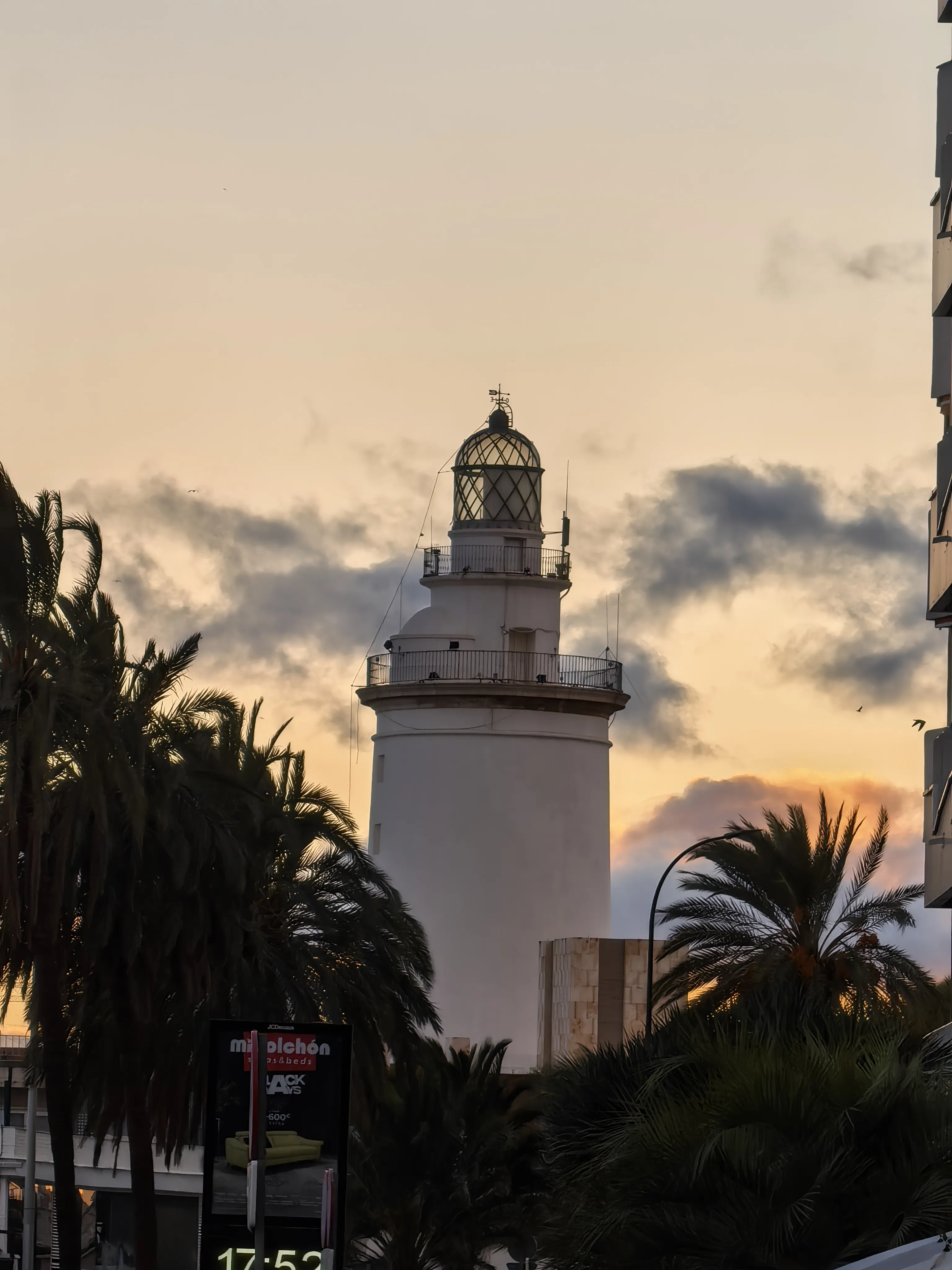 HUAWEI Pura 70 Ultra - System Aparatów - IMG_20251117_175409_1.webp